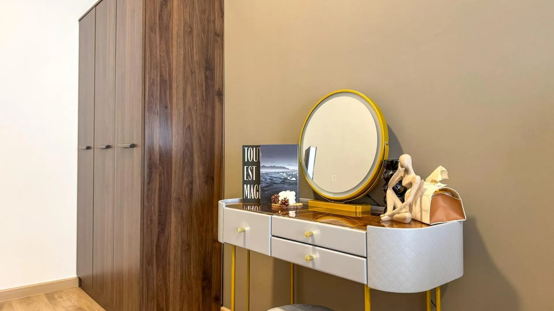 Uno Promenade By The Conts Apartment Kuala Lumpur